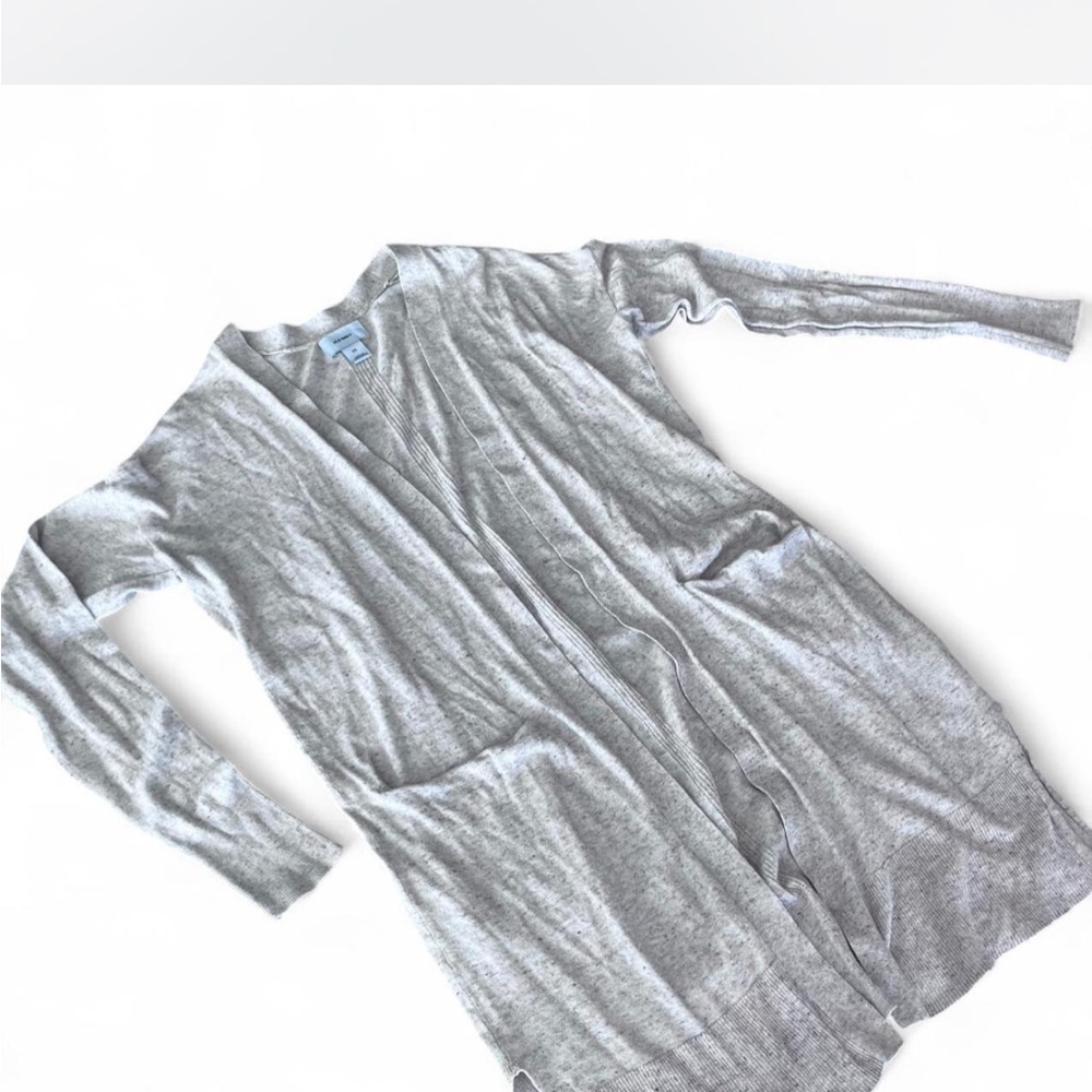 Comfy cozy Old Navy oatmeal colored Knit Sweater cardigan!!!